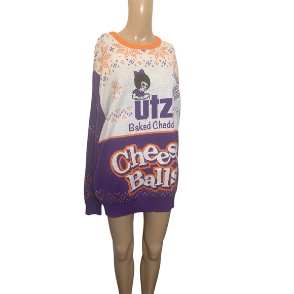 Route one ugly Christmas sweater - Picture 2 of 6